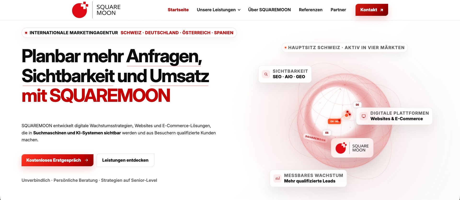 Above-the-Fold-Bereich der SQUAREMOON Website mit Leistungsversprechen und digitaler Weltkugel Above-the-Fold-Bereich der SQUAREMOON Website mit Leistungsversprechen und digitaler Weltkugel